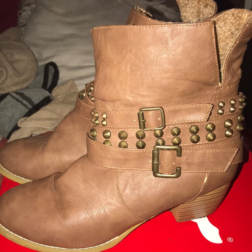 Cozy cowgirl booties